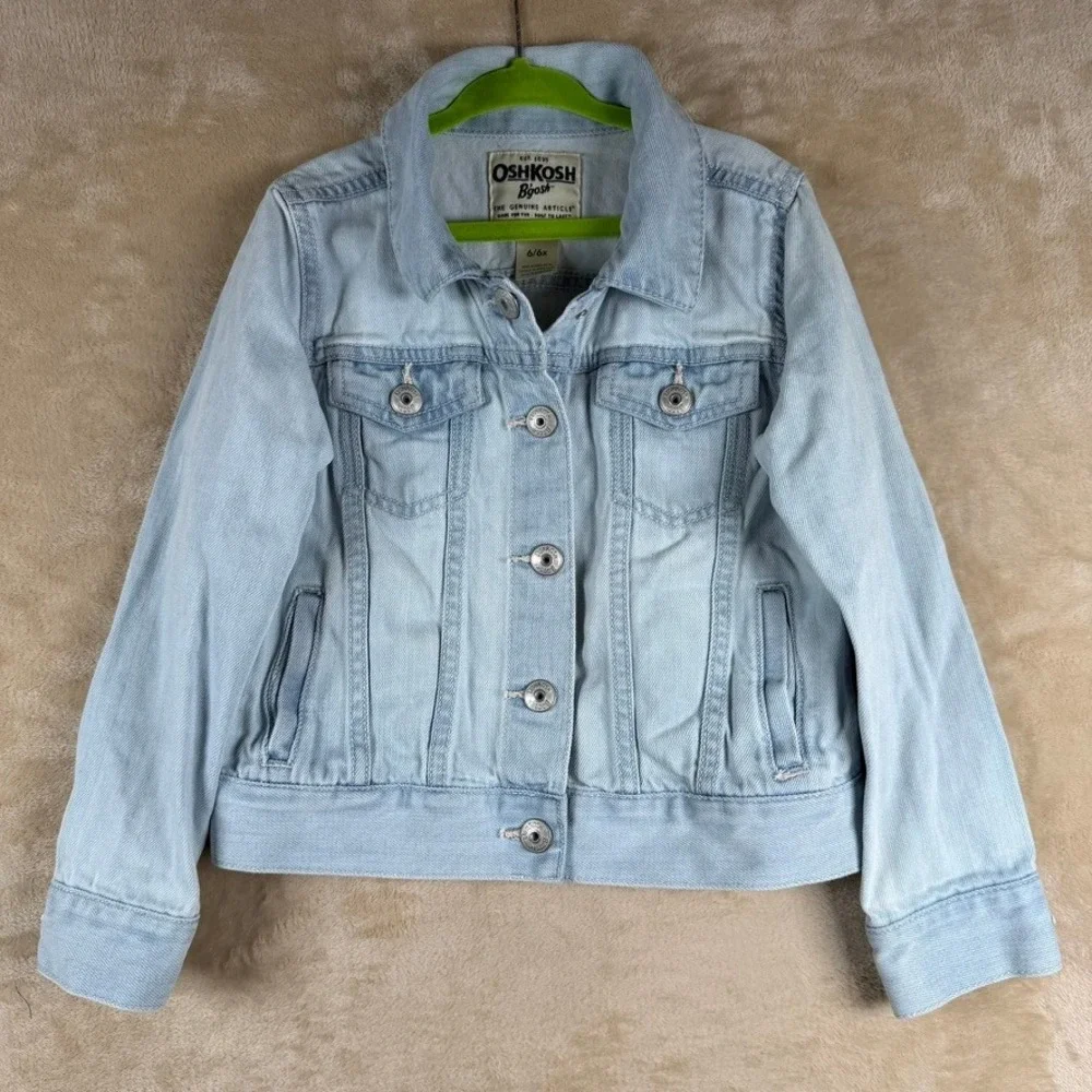 OshKosh B'gosh Kids Light Wash Denim Trucker Jacket Size 6/6x Light Blue Cotton
